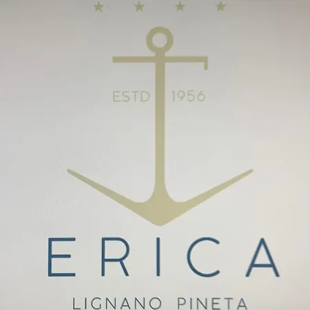 Erica Lignano 4*