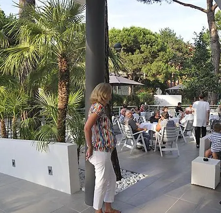 Erica Lignano 4*
