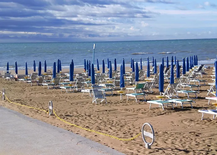Hotel Erica Lignano 4*